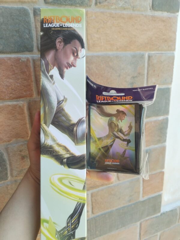 Playmat + Sleeves Master Yi